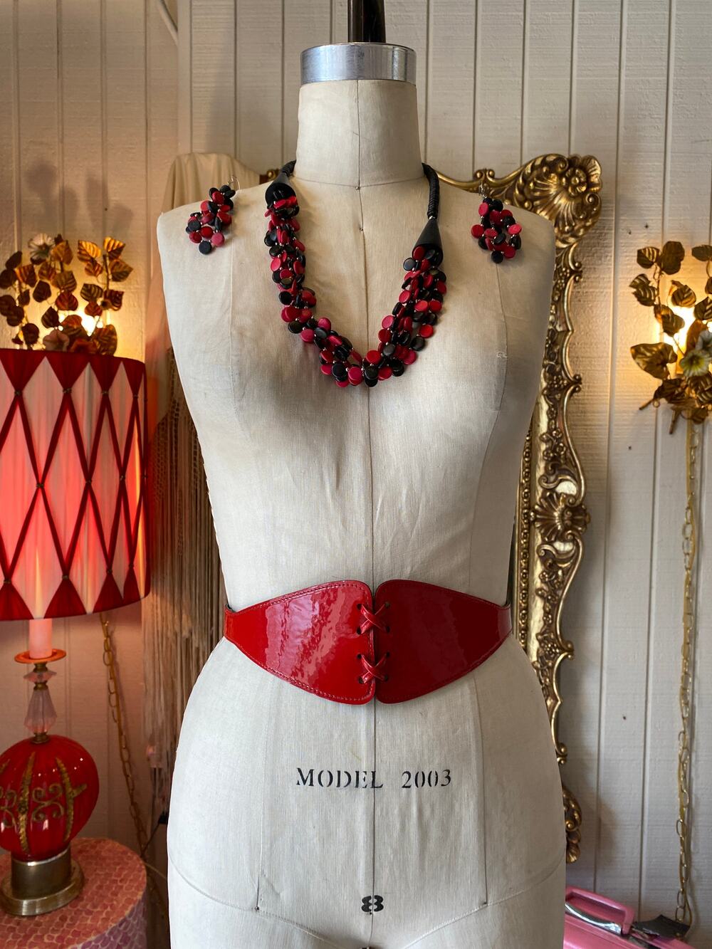 vintage 1980s red patent corset belt, 80s accessories, cinch, graduated, hot, m